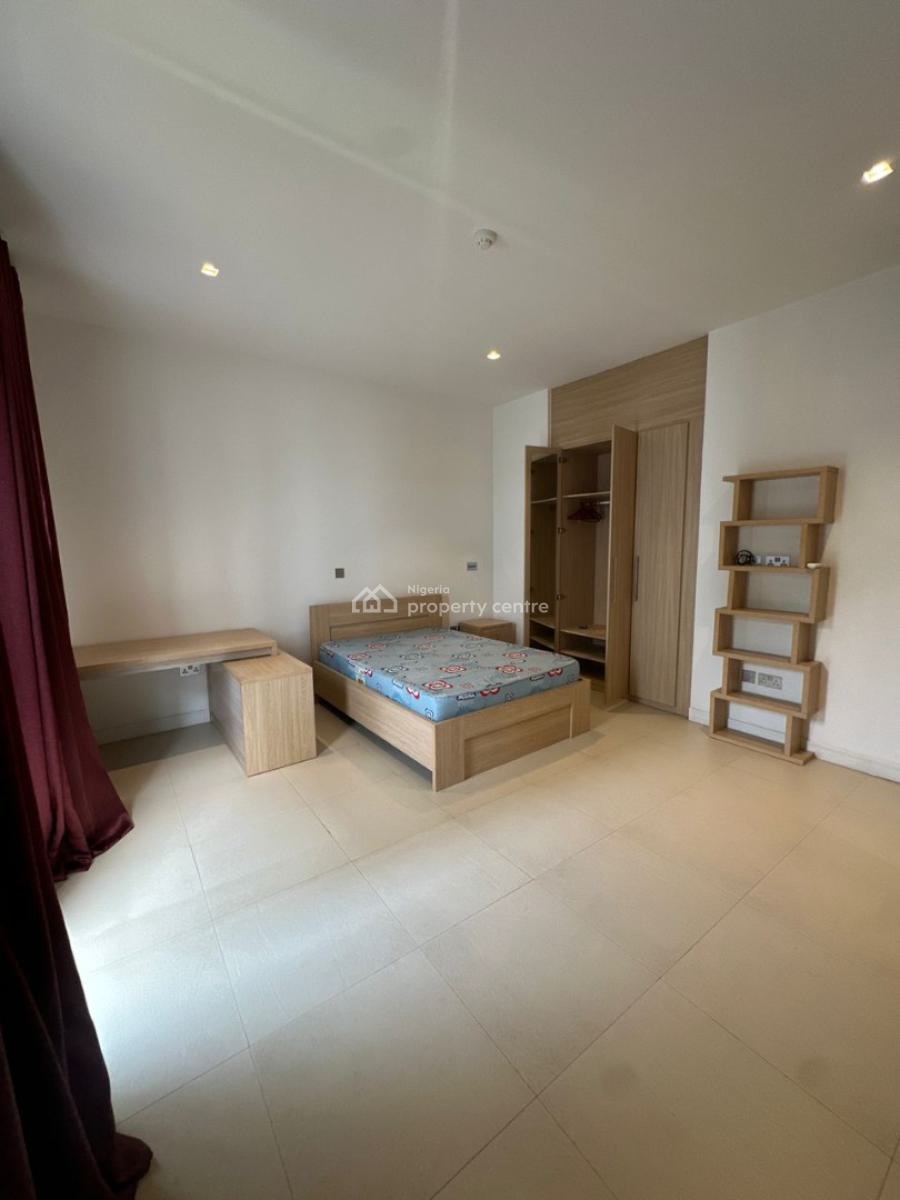 Clean & Well-maintained 3-bedroom Terrace with Bq, Banana Island, Ikoyi, Lagos, Terraced Duplex for Rent