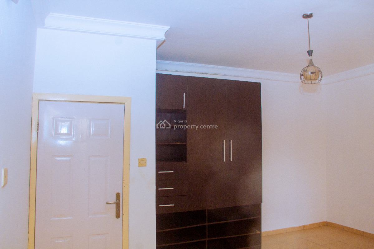 a Newly Renovated Four Bedrooms Semi Detached Duplex, Dr Kenneth Estate, Lekki, Lagos, Flat / Apartment for Sale