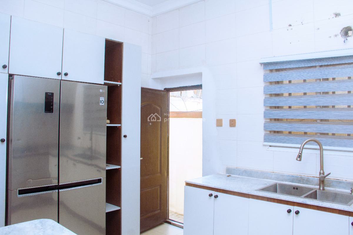 a Newly Renovated Four Bedrooms Semi Detached Duplex, Dr Kenneth Estate, Lekki, Lagos, Flat / Apartment for Sale