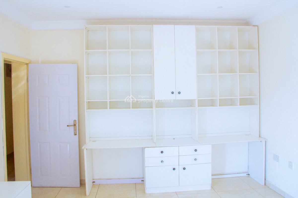 a Newly Renovated Four Bedrooms Semi Detached Duplex, Dr Kenneth Estate, Lekki, Lagos, Flat / Apartment for Sale