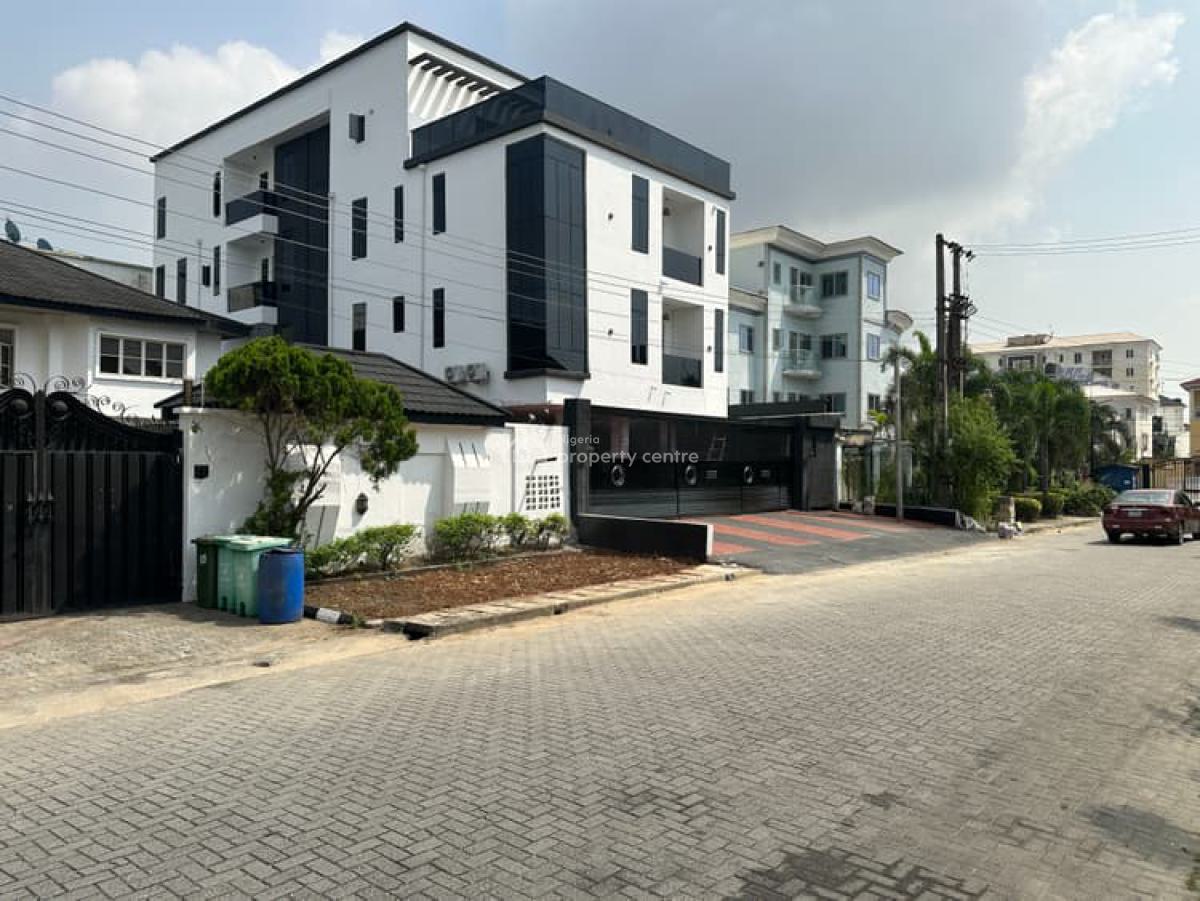 Well Finished 2 Bedroom Apartment, Lekki Phase 1, Lekki, Lagos, Flat / Apartment for Sale