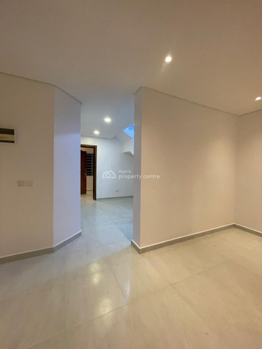 Luxurious 4 Bedroom Terrace Duplex with Bq, Chevron Drive, Lekki Phase 2, Lekki, Lagos, Terraced Duplex for Rent