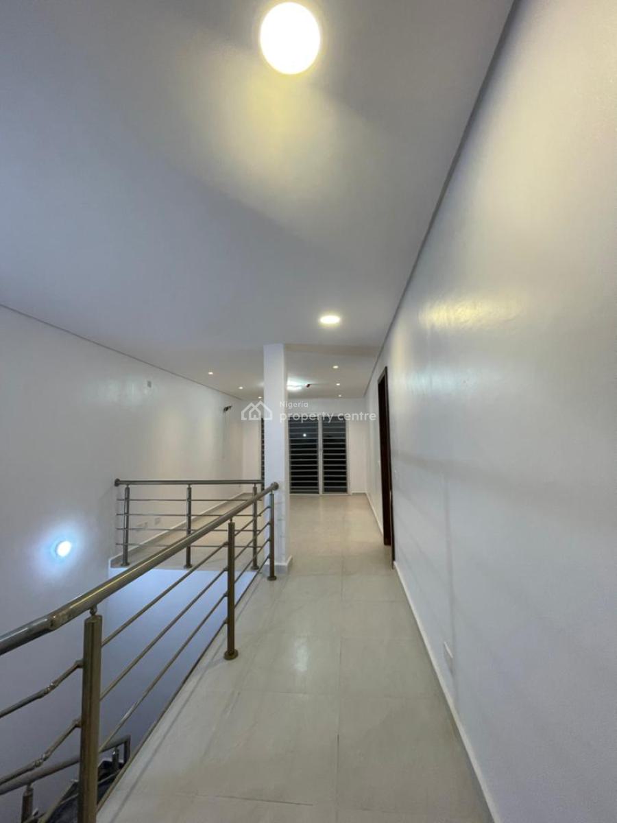 Luxurious 4 Bedroom Terrace Duplex with Bq, Chevron Drive, Lekki Phase 2, Lekki, Lagos, Terraced Duplex for Rent