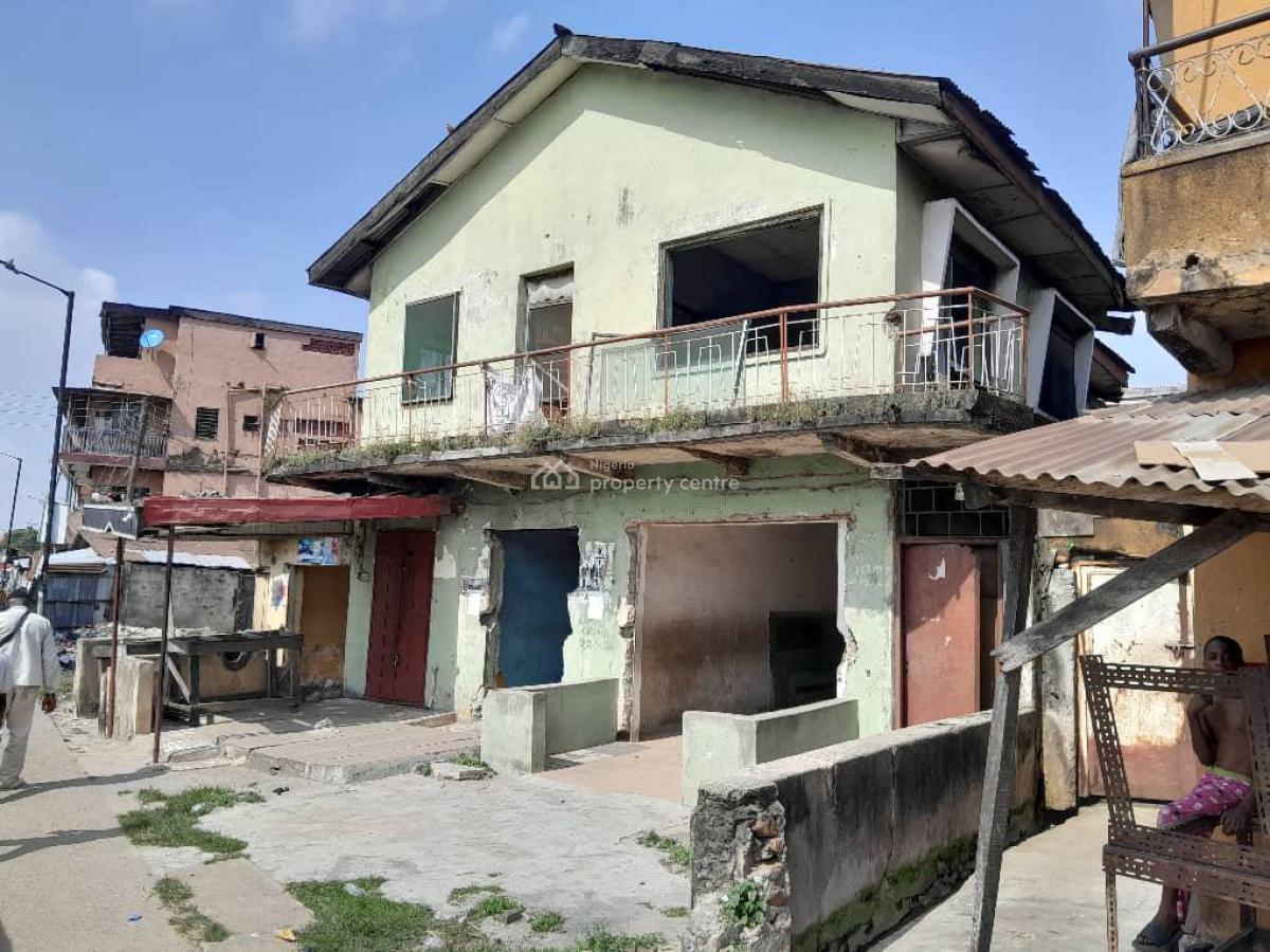 Dilapidated Block of Flats Ideal for Development, 61,post Office Road ,mushin, Lagos State, Mushin, Lagos, Block of Flats for Sale