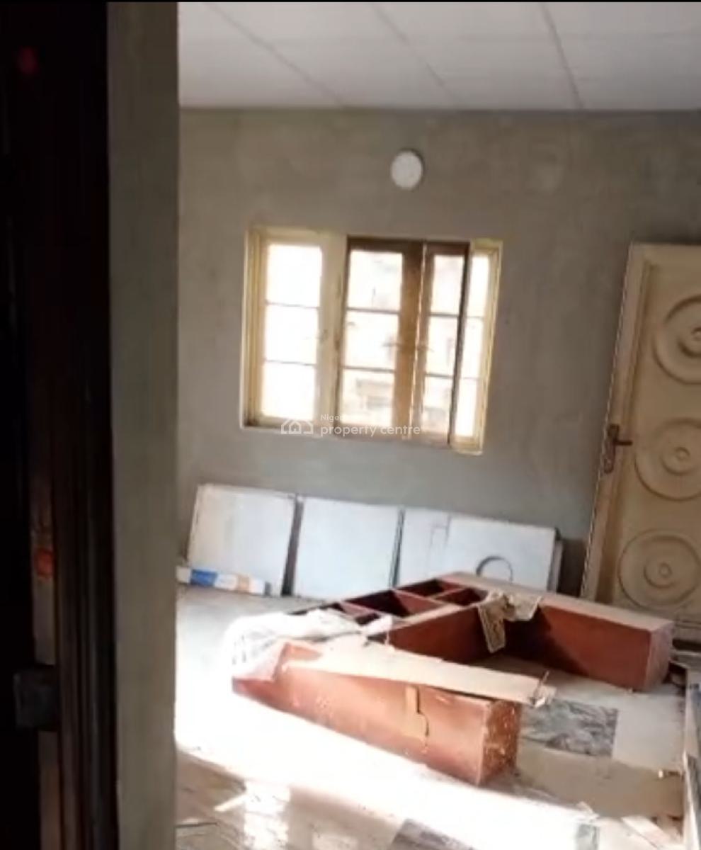 Nicely Renovated Portable 3 Bedroom Up Flat 3t 2b, 2 Rooms Ensuite All, in Secured Estate at Medina Estate Gbagada, Medina, Gbagada, Lagos, Flat / Apartment for Rent