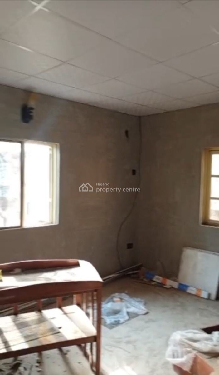 Nicely Renovated Portable 3 Bedroom Up Flat 3t 2b, 2 Rooms Ensuite All, in Secured Estate at Medina Estate Gbagada, Medina, Gbagada, Lagos, Flat / Apartment for Rent