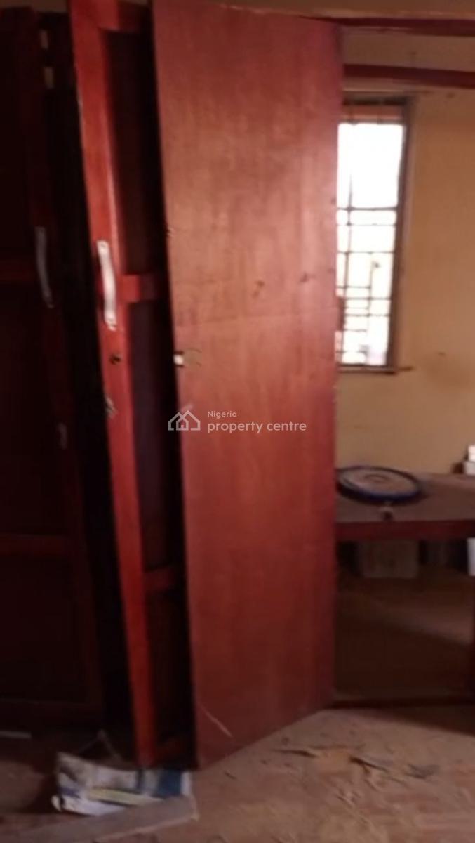 Nicely Renovated Portable 3 Bedroom Up Flat 3t 2b, 2 Rooms Ensuite All, in Secured Estate at Medina Estate Gbagada, Medina, Gbagada, Lagos, Flat / Apartment for Rent