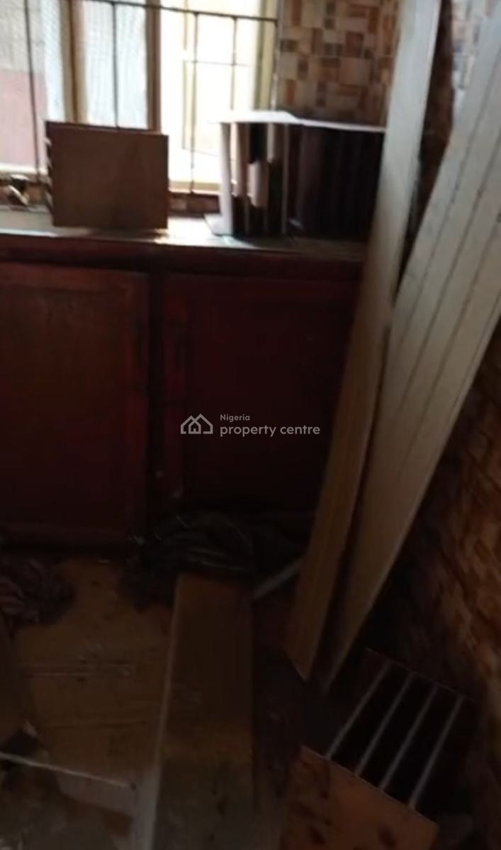 Nicely Renovated Portable 3 Bedroom Up Flat 3t 2b, 2 Rooms Ensuite All, in Secured Estate at Medina Estate Gbagada, Medina, Gbagada, Lagos, Flat / Apartment for Rent