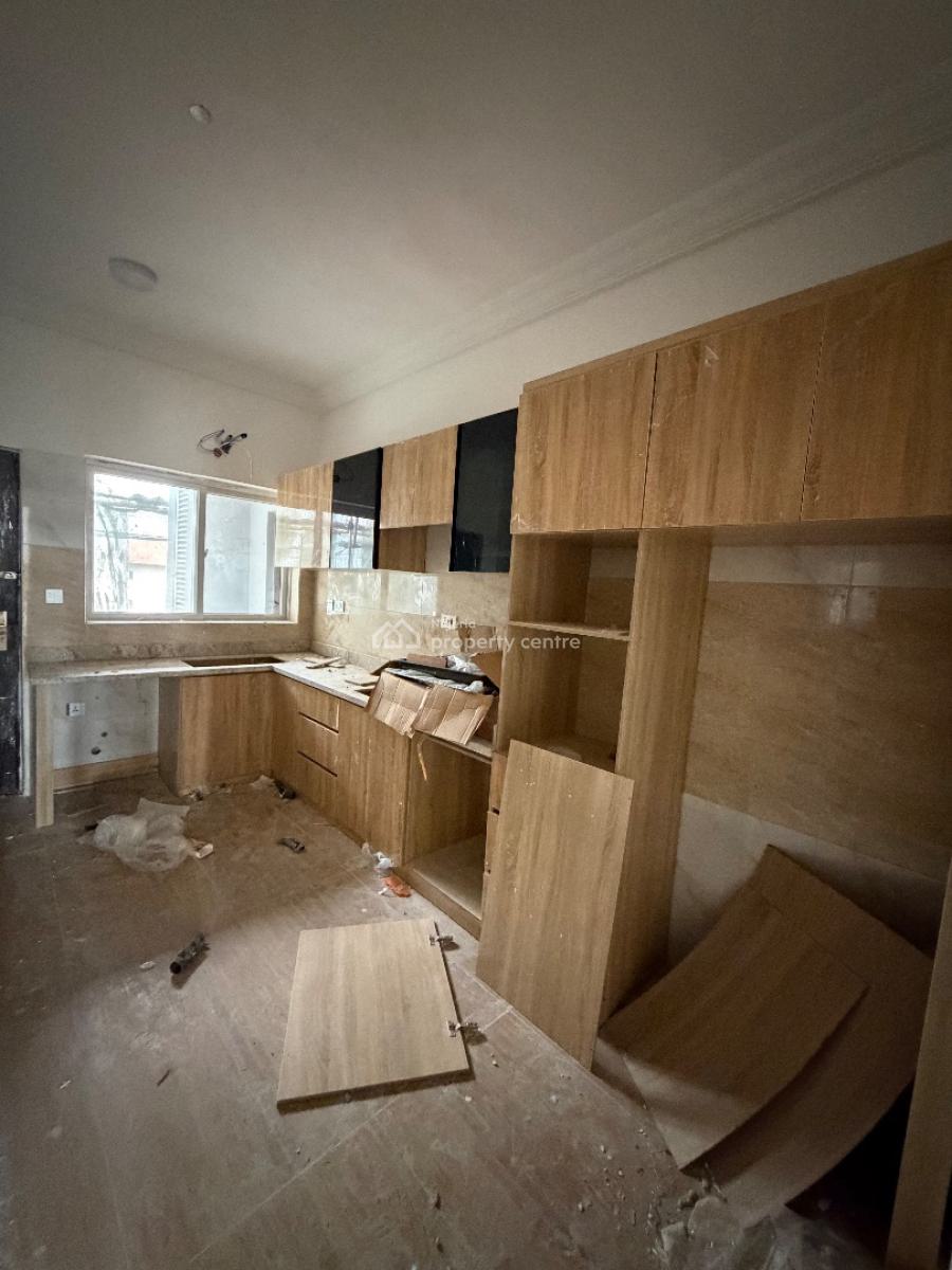 Newly Built 2 Bedroom Maisonette Duplex with Bq, Lekki Phase 1, Lekki, Lagos, Block of Flats for Sale