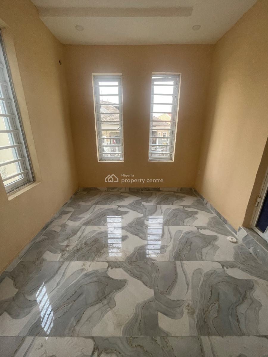 Newly Built 2 Bedroom Apartment, Alagomeji, Yaba, Lagos, Flat / Apartment for Rent