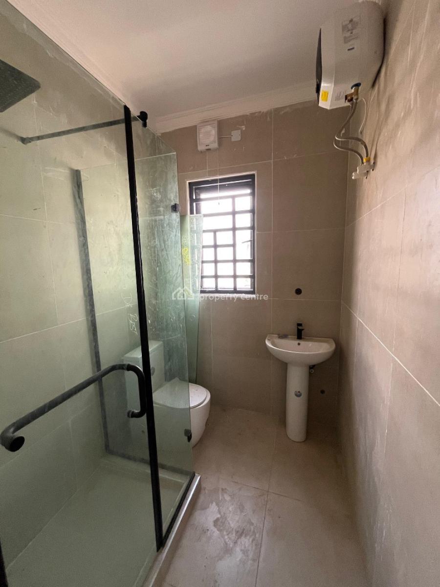 4 Bedroom Apartment, Lekki Phase 1, Lekki, Lagos, Flat / Apartment for Sale