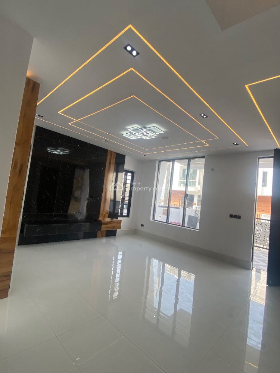 4 Bedroom Semi Detached, Ajah, Lagos, Semi-detached Duplex for Sale