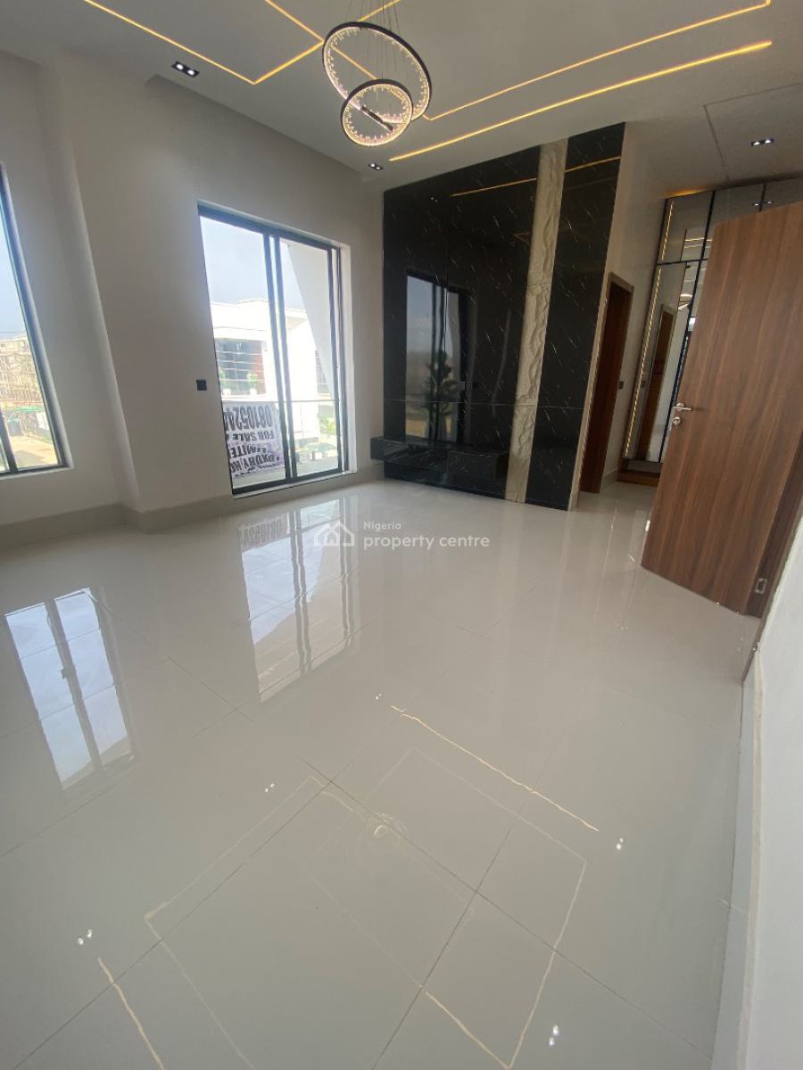 4 Bedroom Semi Detached, Ajah, Lagos, Semi-detached Duplex for Sale