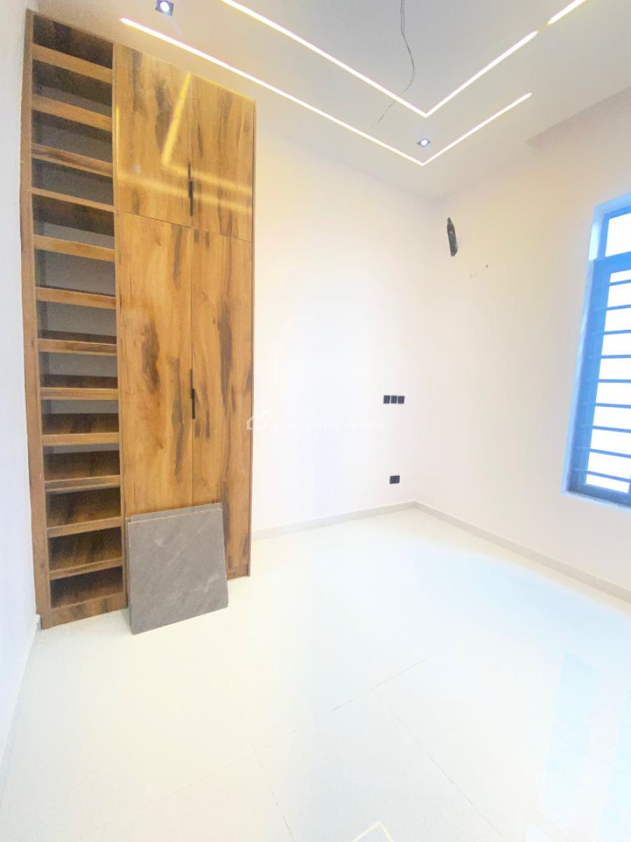 4 Bedroom Semi Detached, Ajah, Lagos, Semi-detached Duplex for Sale