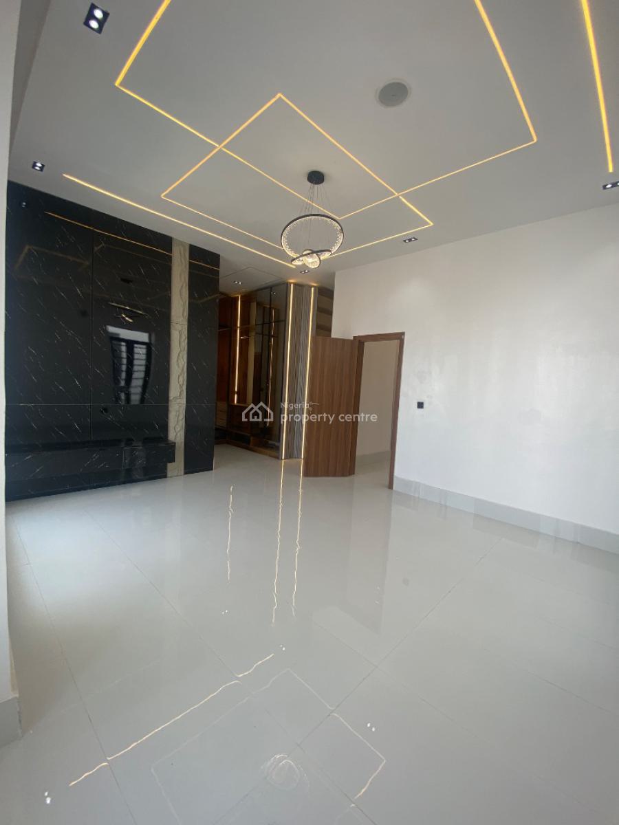 4 Bedroom Semi Detached, Ajah, Lagos, Semi-detached Duplex for Sale