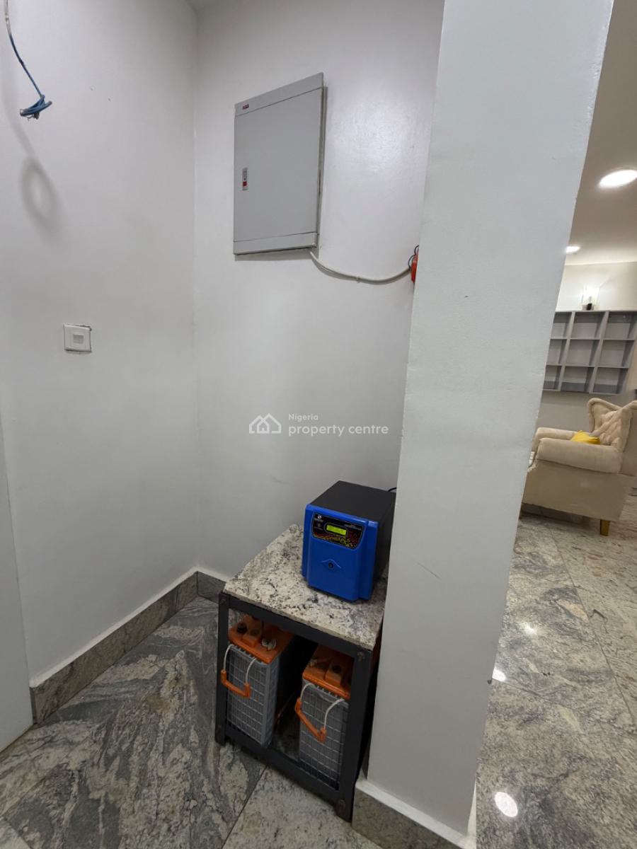 Luxury, Extremely Spacious, Gilmore, Jahi, Abuja, Mini Flat (room and Parlour) for Rent