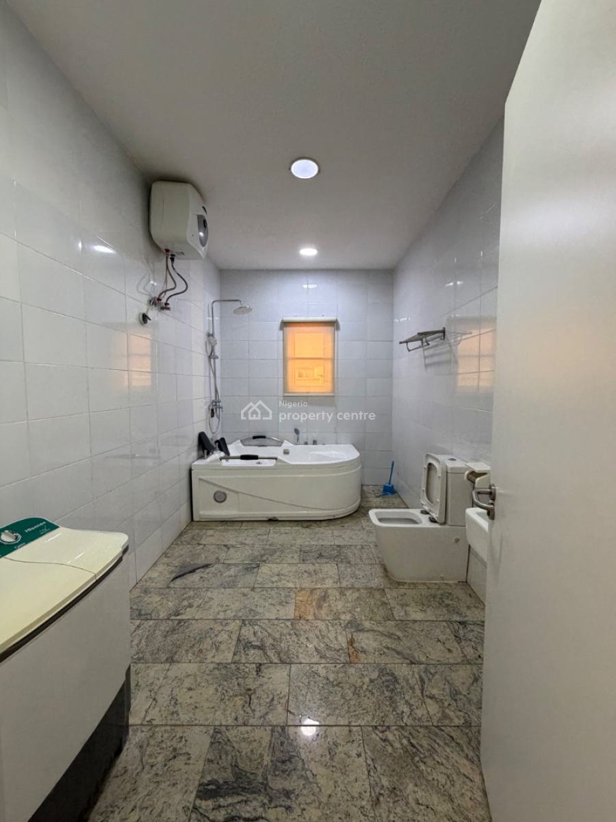 Luxury, Extremely Spacious, Gilmore, Jahi, Abuja, Mini Flat (room and Parlour) for Rent