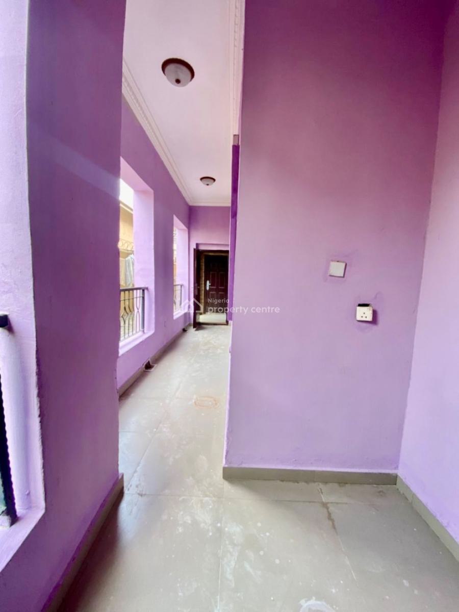 Just in: Spacious, Via Thera Annex, Sangotedo, Ajah, Lagos, Flat / Apartment for Rent
