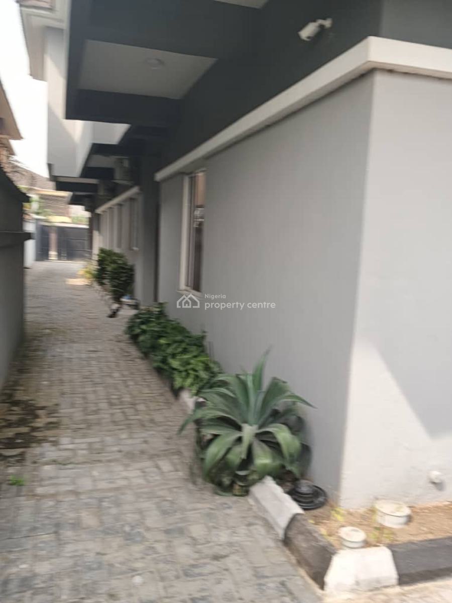 Premium Spacious 5 Bedroom Fully Detached with a Big Bq, Abraham Adesanya, Ajah, Lagos, Detached Duplex for Sale
