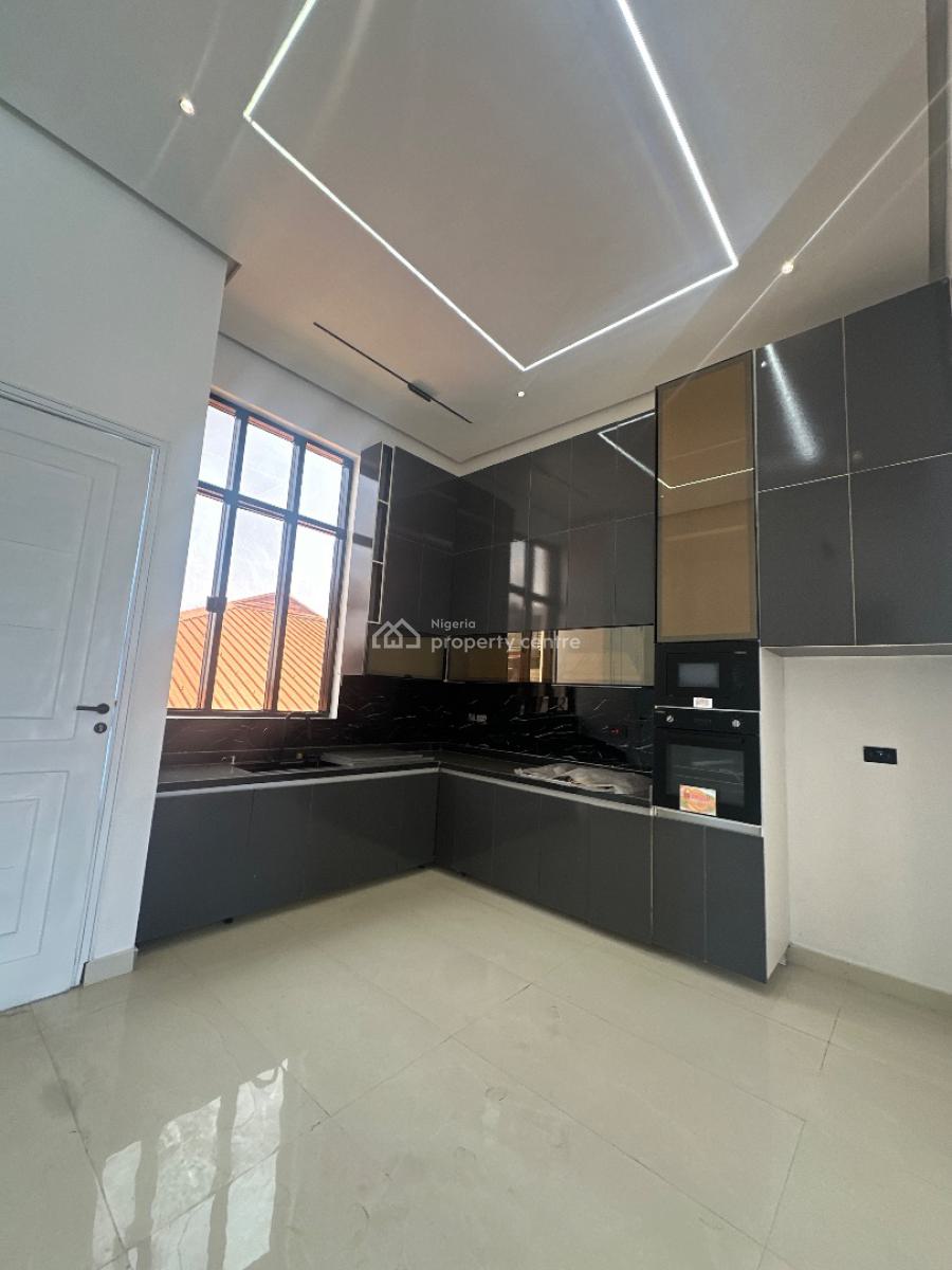 Luxury 3bedrooms Apartments with Swimming Pool and Gym, Lekki Phase 1, Lekki, Lagos, House for Sale