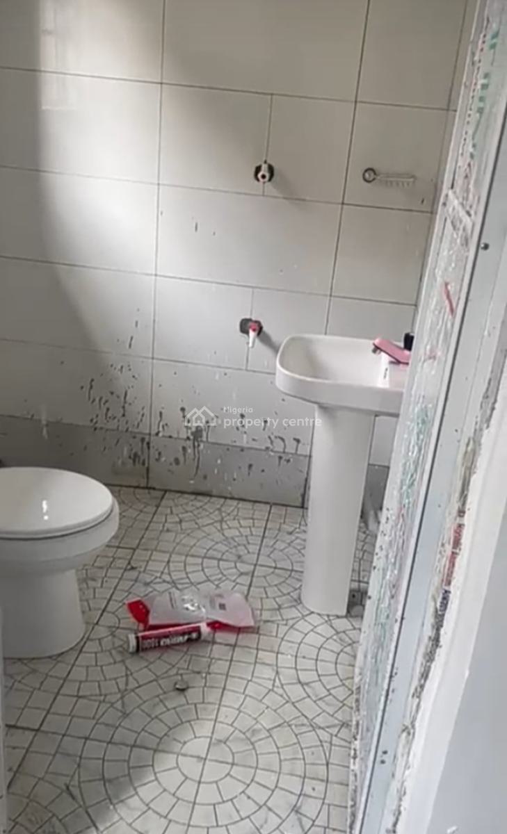 Brand New Room Selfcon Behind Blenco Shoppers Hub { Video}, Behind Blenco Shoppers Hub, Sangotedo, Ajah, Lagos, Self Contain (single Rooms) for Rent