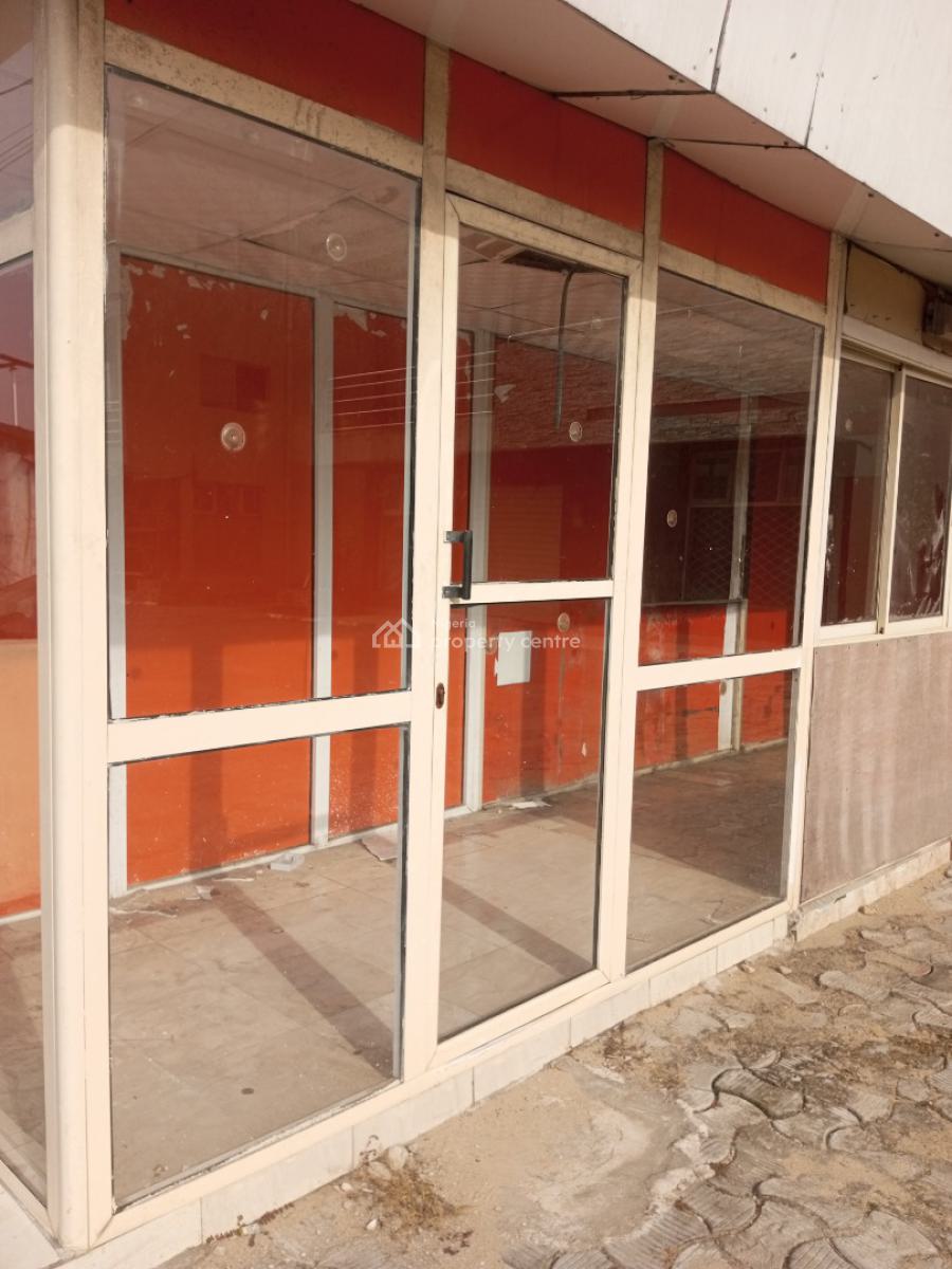 Glass Shop Directly Facing The Road, Badore, Ajah, Lagos, Shop for Rent