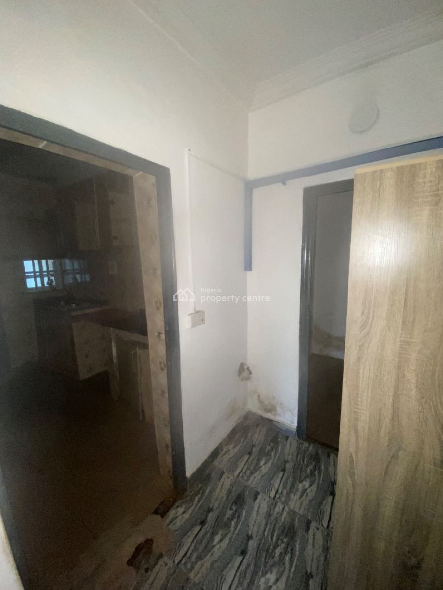 Spacious 2 Bedroom Apartment with in a Gated Compound, United Estate, Sangotedo, Ajah, Lagos, Flat / Apartment for Rent