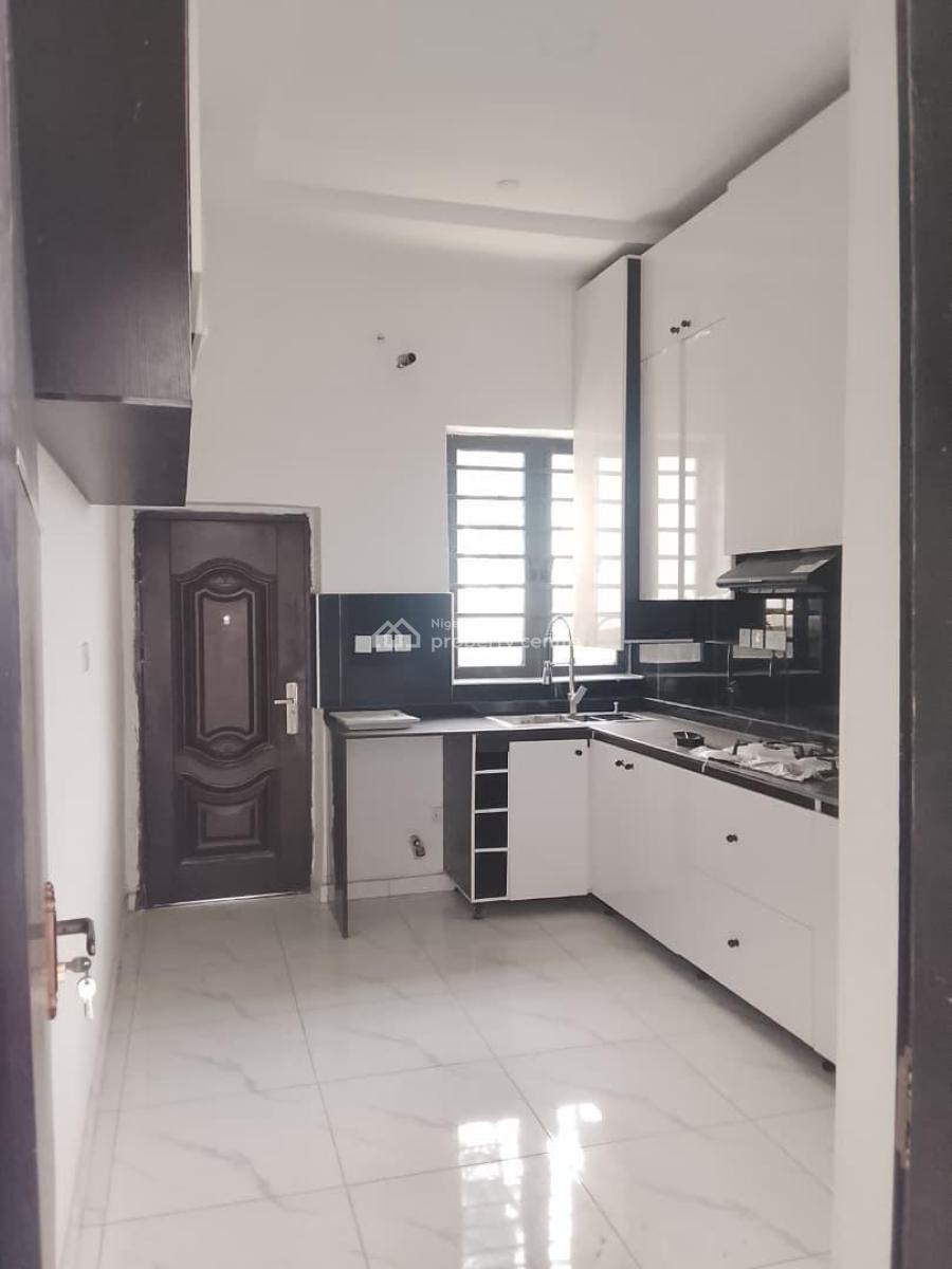 Brand New 4-bedroom Semi Detached Duplex with Bq in a Serene Neighborh, Lekki Scheme 5, Lekki Phase 2, Lekki, Lagos, Semi-detached Duplex for Rent