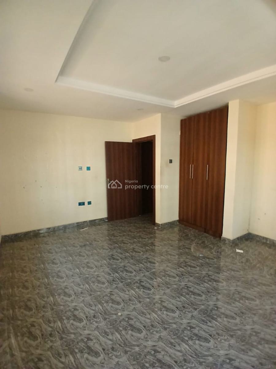 Super Massive Nd Beautiful 2bedroom Upstairs All Room Ensuit, One of The Estates on Badore Road, Badore, Ajah, Lagos, Flat / Apartment for Rent