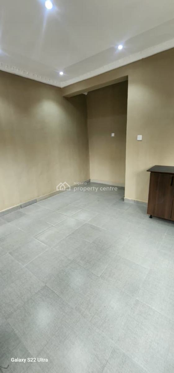 Spacious Mini Flat, Lekki Phase 1, Lekki, Lagos, Mini Flat (room and Parlour) for Rent