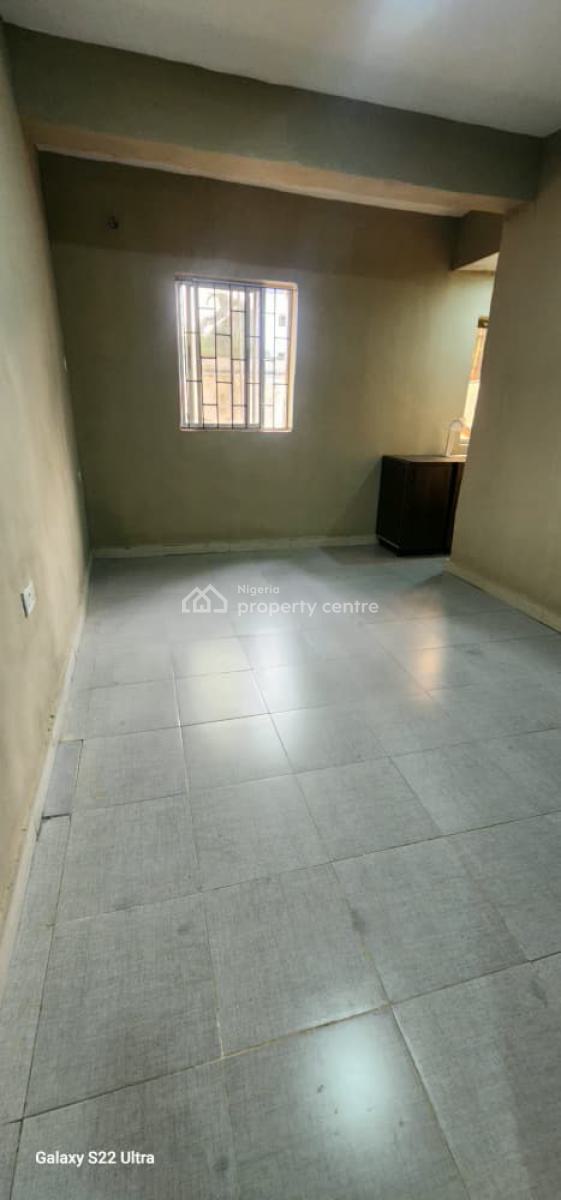 Spacious Mini Flat, Lekki Phase 1, Lekki, Lagos, Mini Flat (room and Parlour) for Rent
