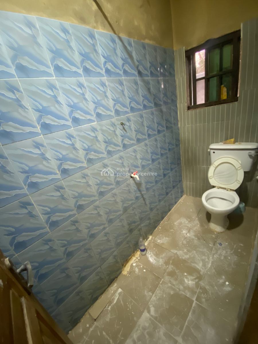 Spacious Mini Flat Located in a Serene Environment, Alashela Royal Estate, Ogombo, Ajah, Lagos, Mini Flat (room and Parlour) for Rent