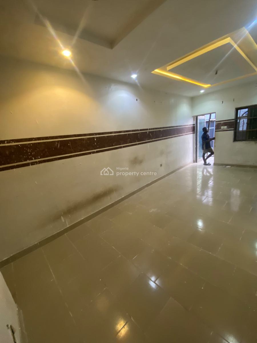 Spacious Mini Flat Located in a Serene Environment, Alashela Royal Estate, Ogombo, Ajah, Lagos, Mini Flat (room and Parlour) for Rent