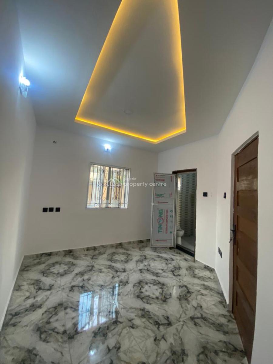 Super Luxurious Mini Flat Located in  Secured Estate, Alashela Royal Estate, Ogombo, Ajah, Lagos, Mini Flat (room and Parlour) for Rent