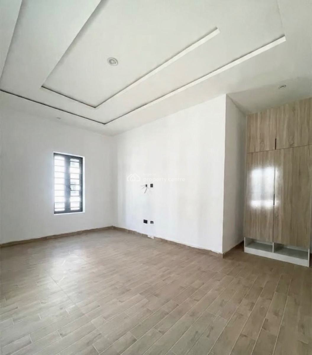 Luxury 2 Bedroom Apartment with Bq, Ilaje, Ilaje, Ajah, Lagos, Block of Flats for Sale