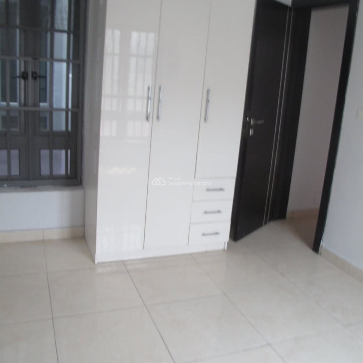 Beautiful Spacious Serviced 4bedrooms Terrace Duplex with Bq, Hi-life Estate, Ogombo Road, Abraham Adesanya Traffic, Ajah, Lagos, Terraced Duplex for Rent