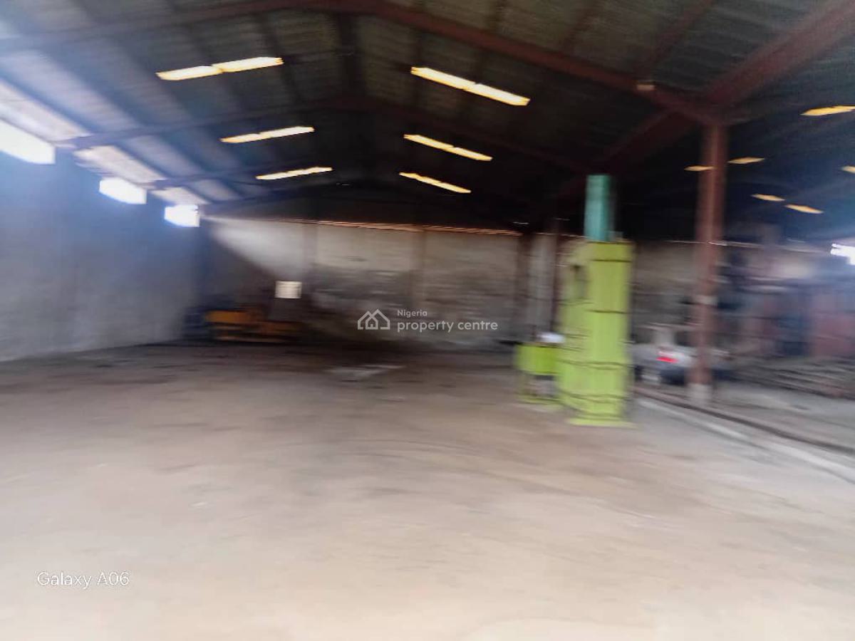 2500sqm Warehouse, Hospital Road, Sagamu, Ogun, Warehouse for Rent