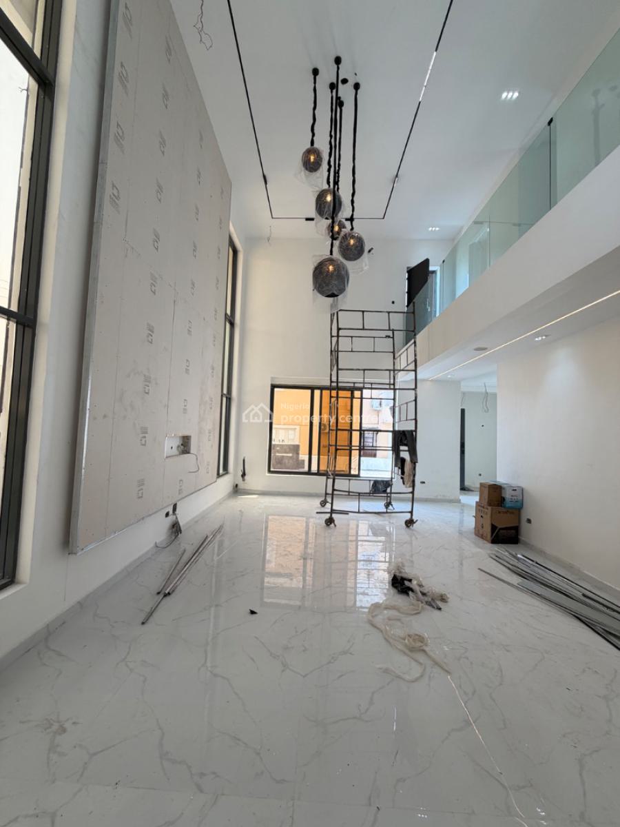6bedroom Detached House in Osapa London Lekki, Secured Estate in Lekki, Osapa, Lekki, Lagos, Detached Duplex for Sale