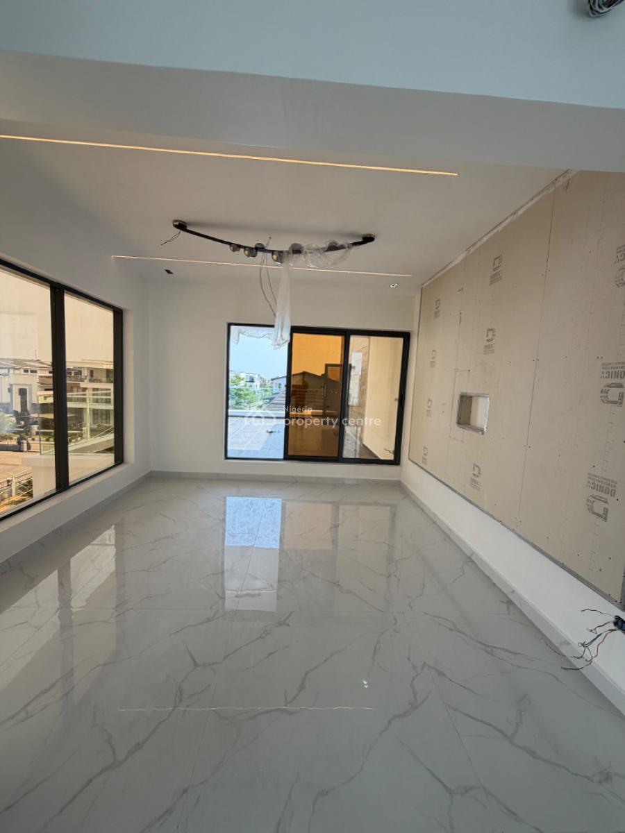 6bedroom Detached House in Osapa London Lekki, Secured Estate in Lekki, Osapa, Lekki, Lagos, Detached Duplex for Sale