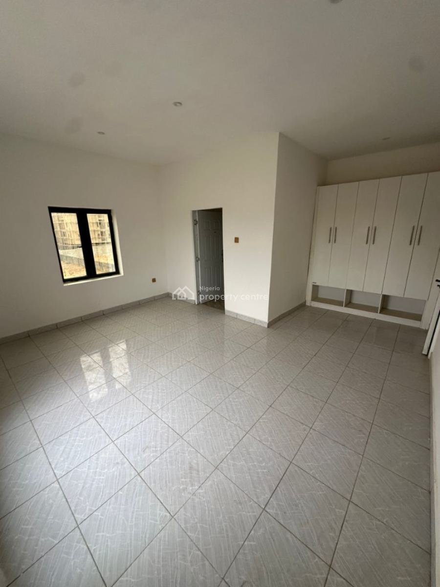 Massive 3 Bedroom Apartments & Massive Bq  Second Floor, After Berger Clinic, Life Camp, Abuja, Flat / Apartment for Sale