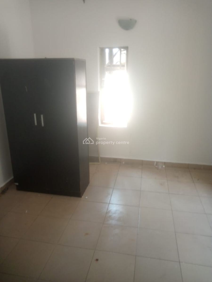 Lovely 2bed Flat Upstairs in a Secured Estate, Badore, Ajah, Lagos, Flat / Apartment for Rent