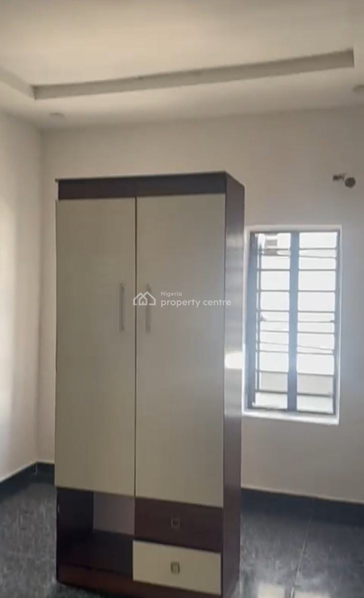Brand New 2 Bedroom Apartment { Video}, Behind Blenco Shoppers Hub, Sangotedo, Ajah, Lagos, Flat / Apartment for Rent