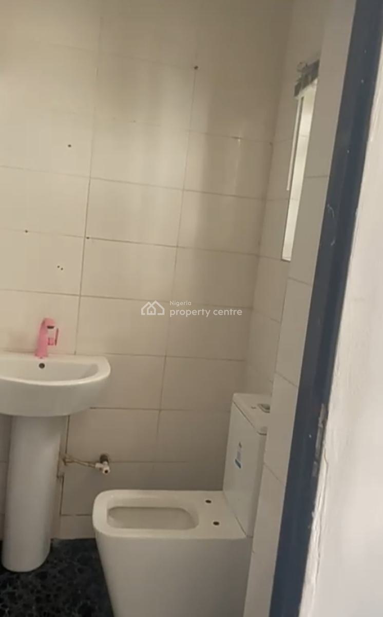 Brand New 2 Bedroom Apartment { Video}, Behind Blenco Shoppers Hub, Sangotedo, Ajah, Lagos, Flat / Apartment for Rent