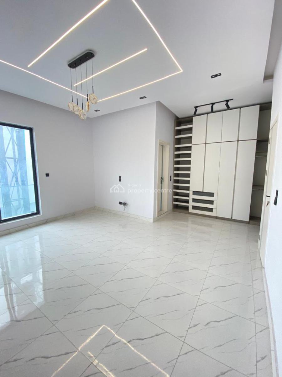 4 Bedroom, Ikota, Lekki, Lagos, Semi-detached Duplex for Sale