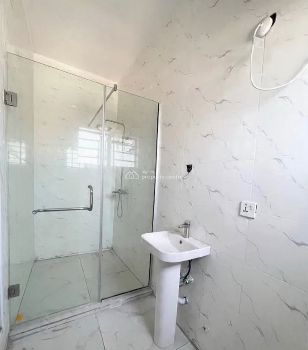 Luxury 3 Bedroom Apartment with Bq, Ilaje, Ilaje, Ajah, Lagos, Block of Flats for Sale