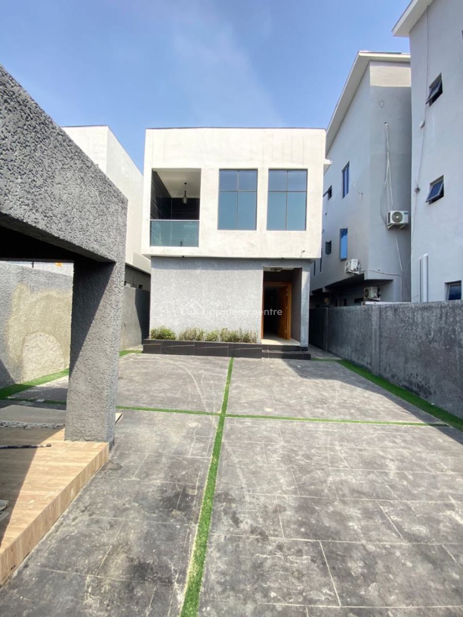5 Bedroom, Ologolo, Lekki, Lagos, Detached Duplex for Sale