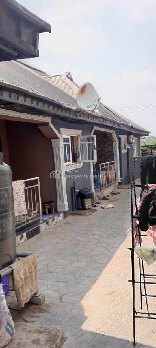 Lovely Pop 2 Bedroom Flat Ensuit, Short Drive From Ojodu Berger Lagos, Orinmerunmu, Asese, Ibafo, Ogun, Flat / Apartment for Rent