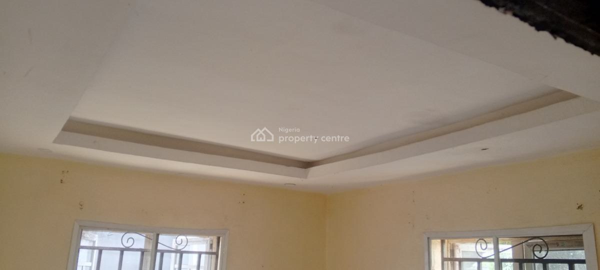 Lovely Pop 2 Bedroom Flat Ensuit, Short Drive From Ojodu Berger Lagos, Orinmerunmu, Asese, Ibafo, Ogun, Flat / Apartment for Rent