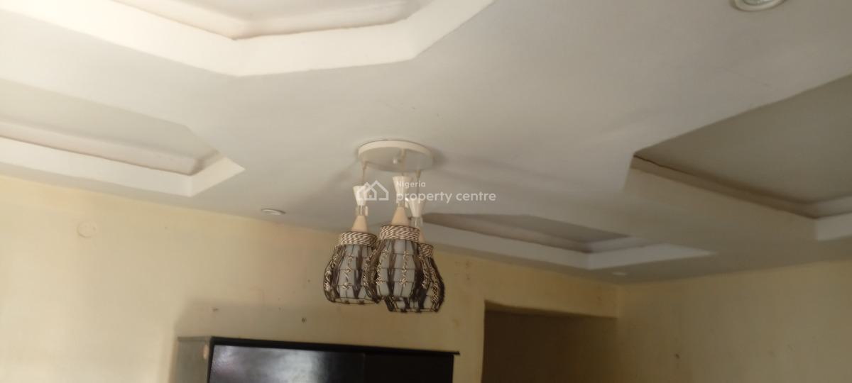 Lovely Pop 2 Bedroom Flat Ensuit, Short Drive From Ojodu Berger Lagos, Orinmerunmu, Asese, Ibafo, Ogun, Flat / Apartment for Rent