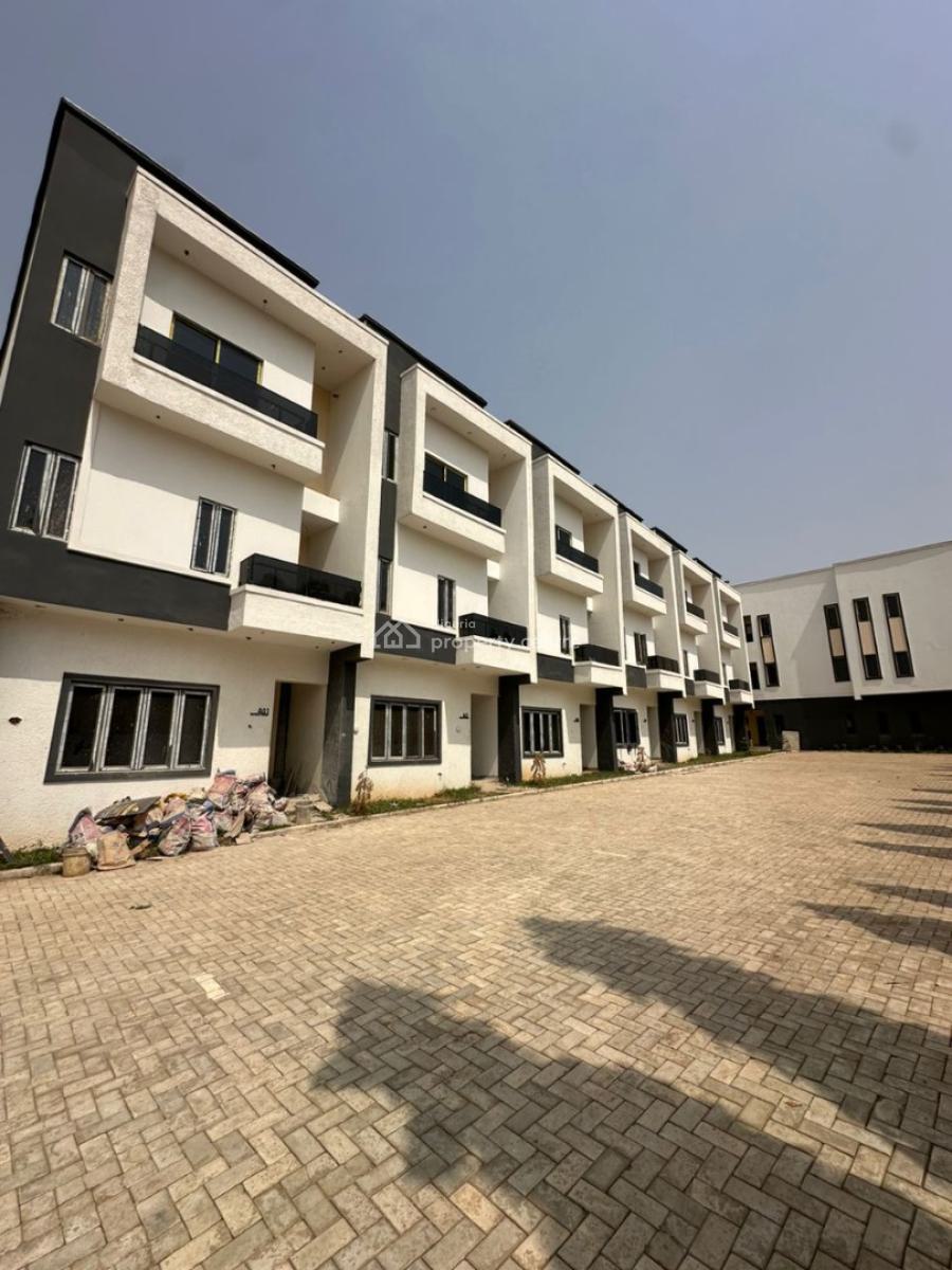 3 Bedroom Apartment  Ground Floor Tarred Road, Jahi By Next Cash&carry, Jahi, Abuja, Flat / Apartment for Sale